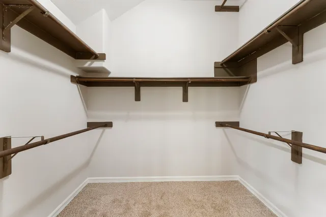 $2,700 | 31 Aventura Place, Spring, TX 77389