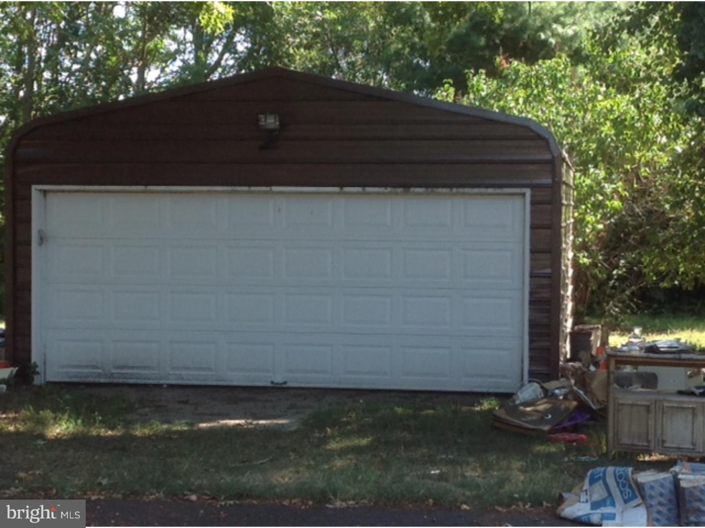 798 Cattell Road Deptford, NJ 08096 - Photo 3 of 3 Garage