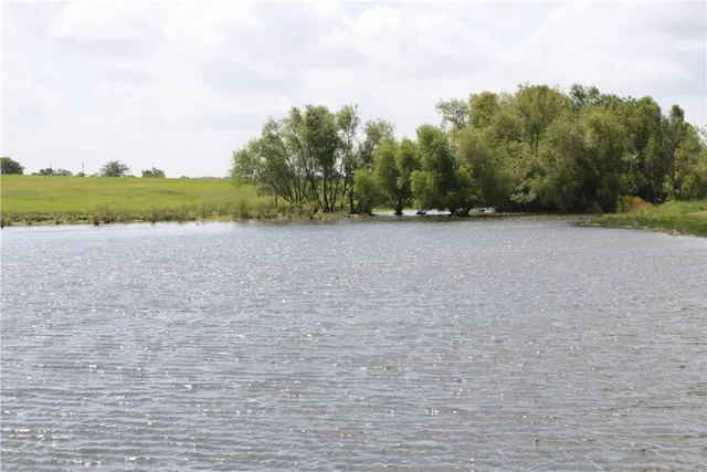 $1,300,000 | 501 Fm 935, Troy, TX 76579