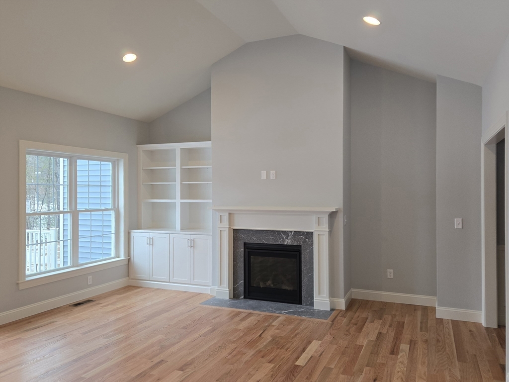 39 Liberty Lane Enfield, CT 06082 - Photo 12 of 26