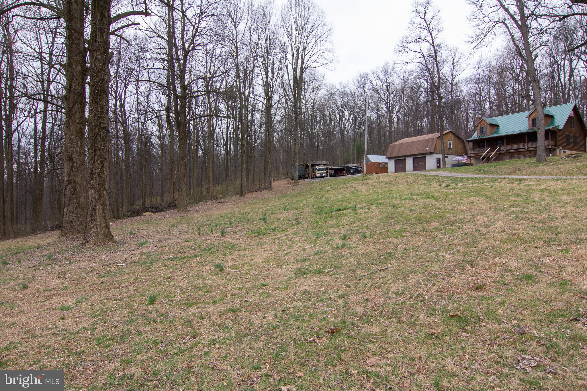 950 Green Springs Road Hanover, PA 17331 - Photo 39 of 42 Drive up to home
