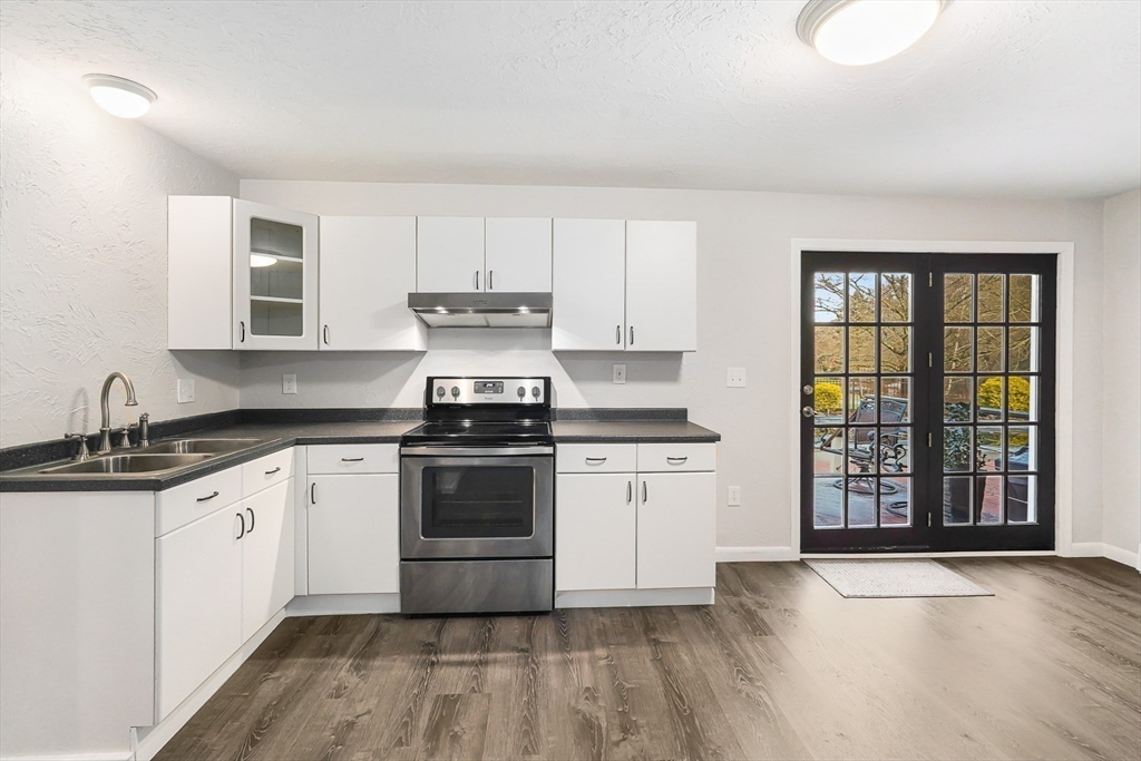 923 Main Street Northbridge, MA 01588 - Photo 17 of 32