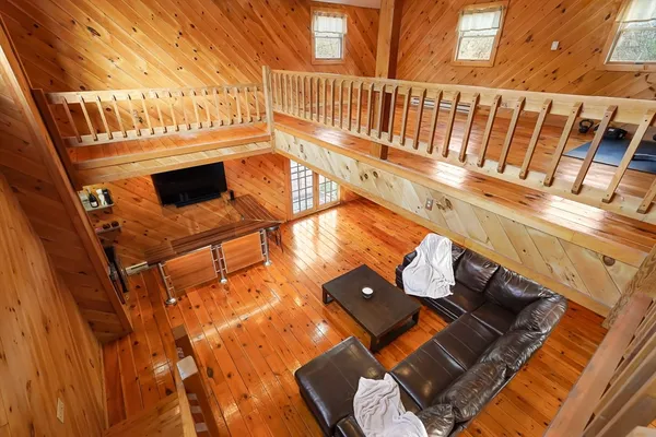 a view of an entryway