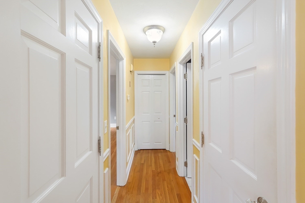 923 Main Street Northbridge, MA 01588 - Photo 10 of 32