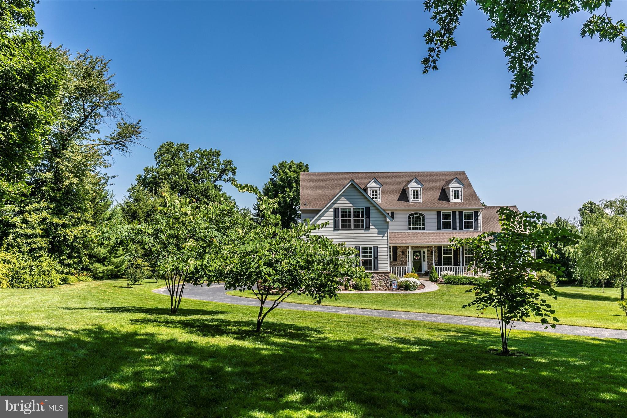 484 Hopewell Road Downingtown, PA 19335 - Photo 55 of 112 Front