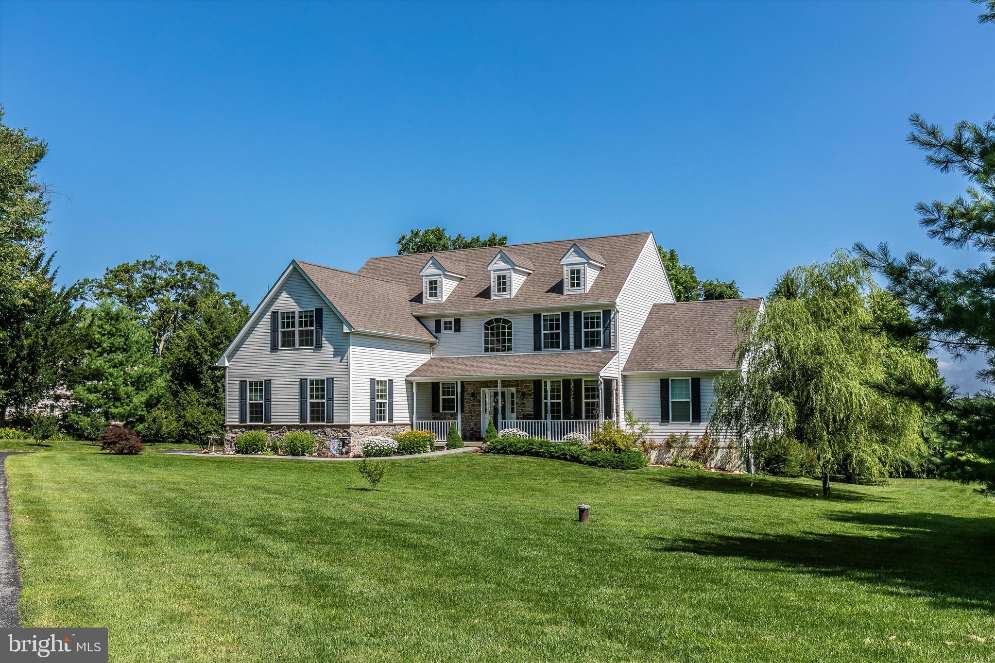 484 Hopewell Road Downingtown, PA 19335 - Photo 57 of 112 Front of house