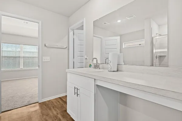 $2,000 | 10726 Lavender Cotton Lane, Houston, TX 77016