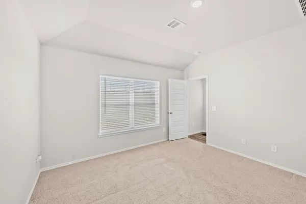 $2,000 | 10726 Lavender Cotton Lane, Houston, TX 77016