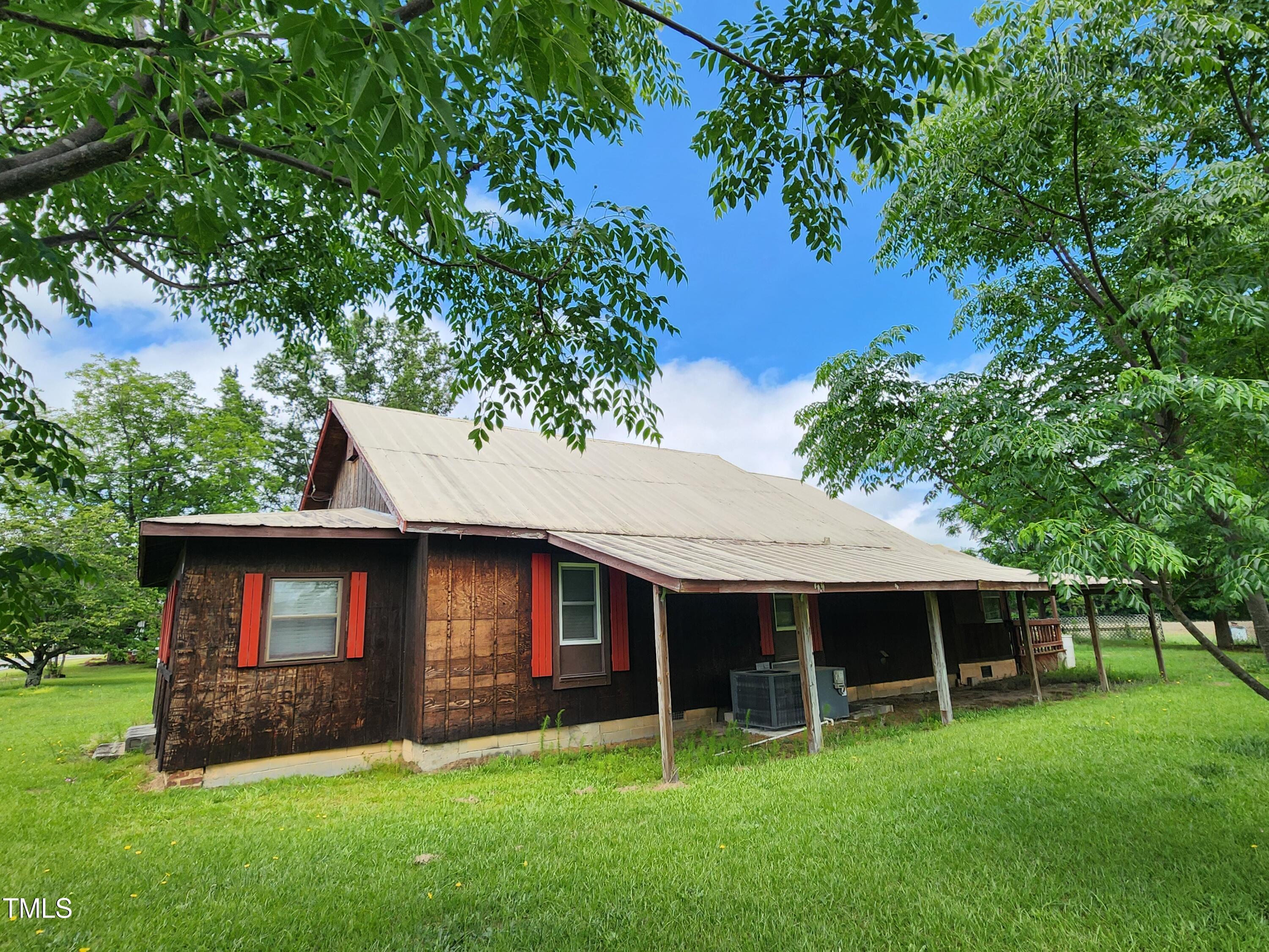 111 Matthews Mill Pond Road Angier, NC 27501 - Photo 4 of 11 1000057923