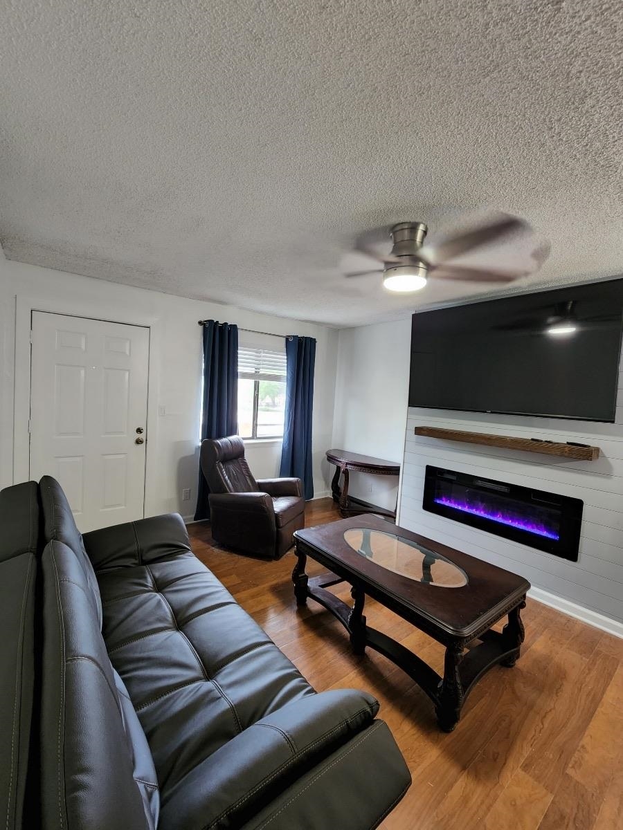 403 Hayden Road, Unit 148 Tallahassee, FL 32304 - Photo 2 of 17