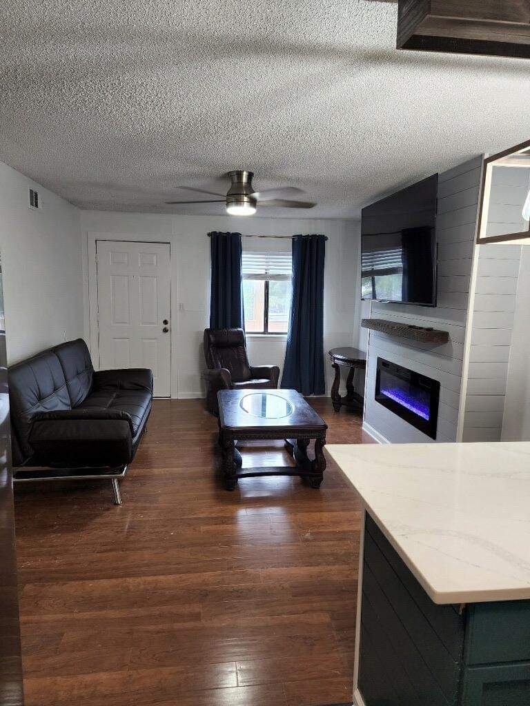 403 Hayden Road, Unit 148 Tallahassee, FL 32304 - Photo 4 of 17