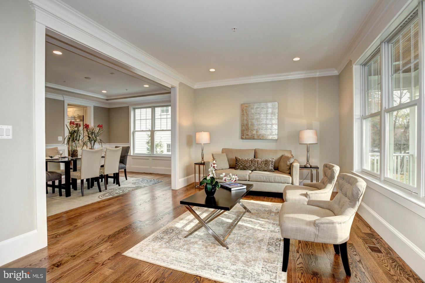 6017 Walhonding Road Bethesda, MD 20816 - Photo 4 of 30 Living Room