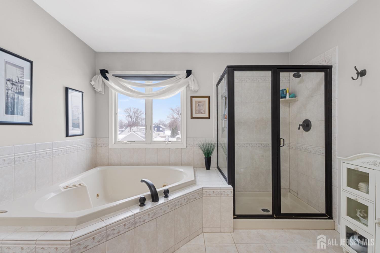 8 Harmony Way Sewaren, NJ 07077 - Photo 25 of 31