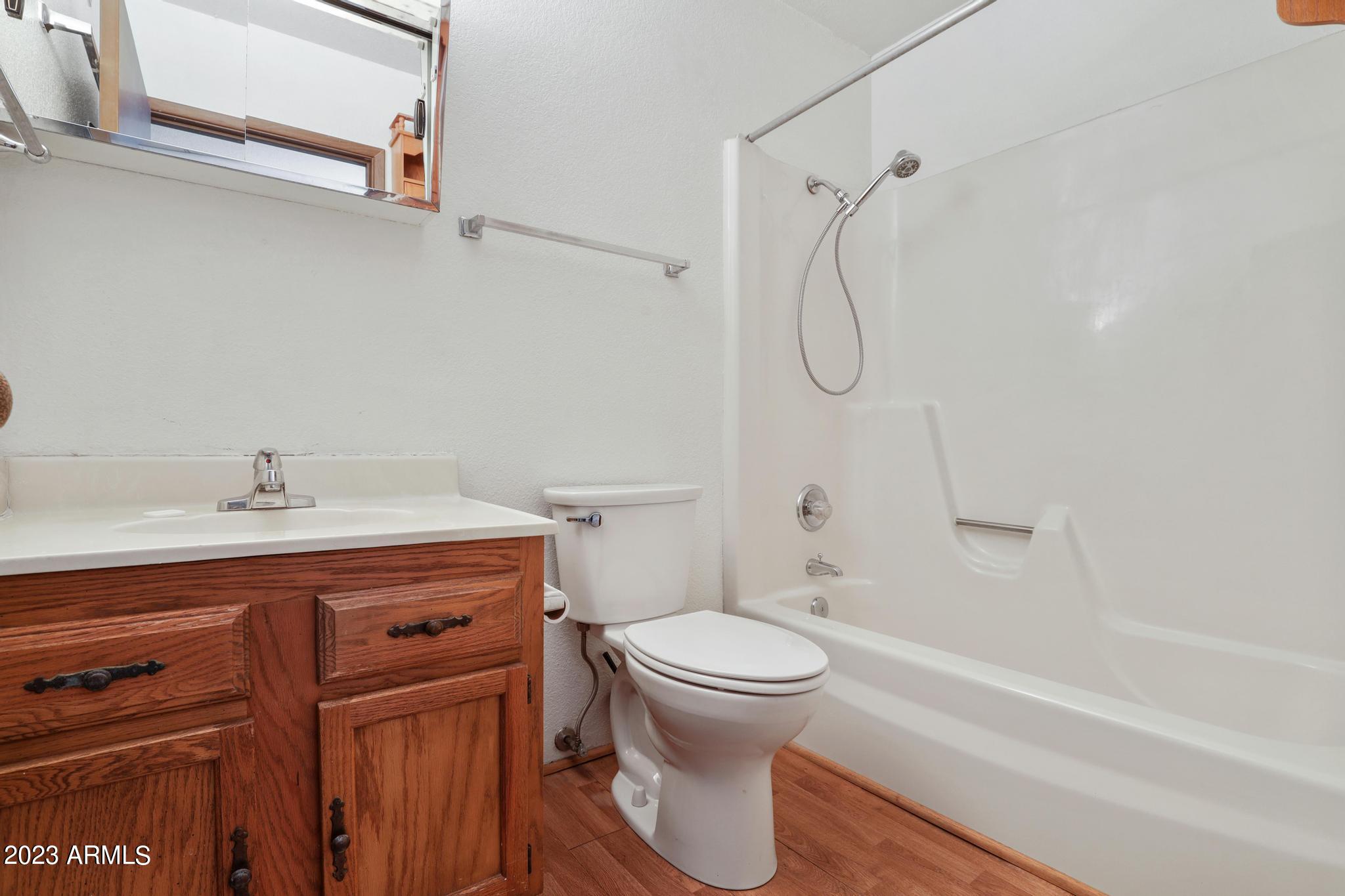 1308 North Matterhorn Road Payson, AZ 85541 - Photo 12 of 23 Primary Bath