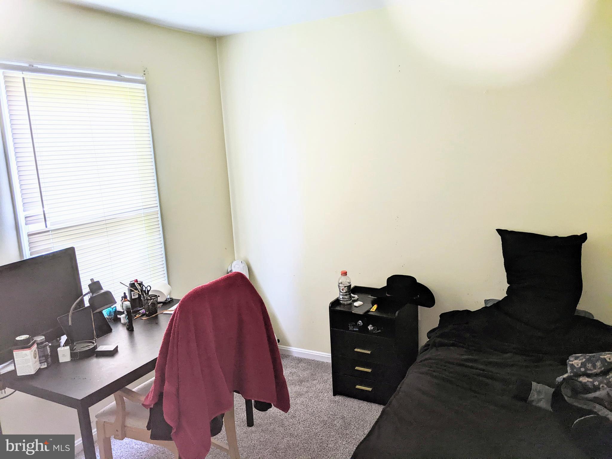 7372 Rokeby Drive Manassas, VA 20109 - Photo 16 of 21 a view of a workspace