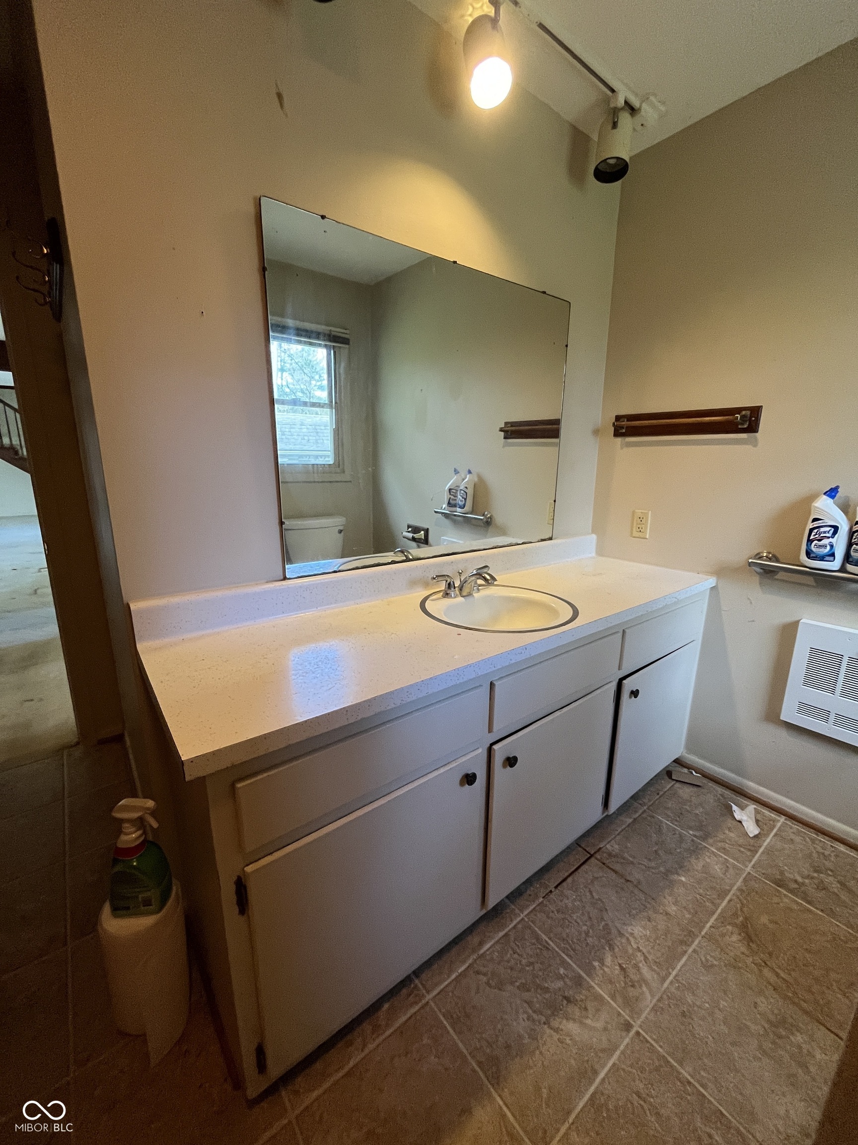 4007 Highway 46 Nashville, IN 47448 - Photo 12 of 121