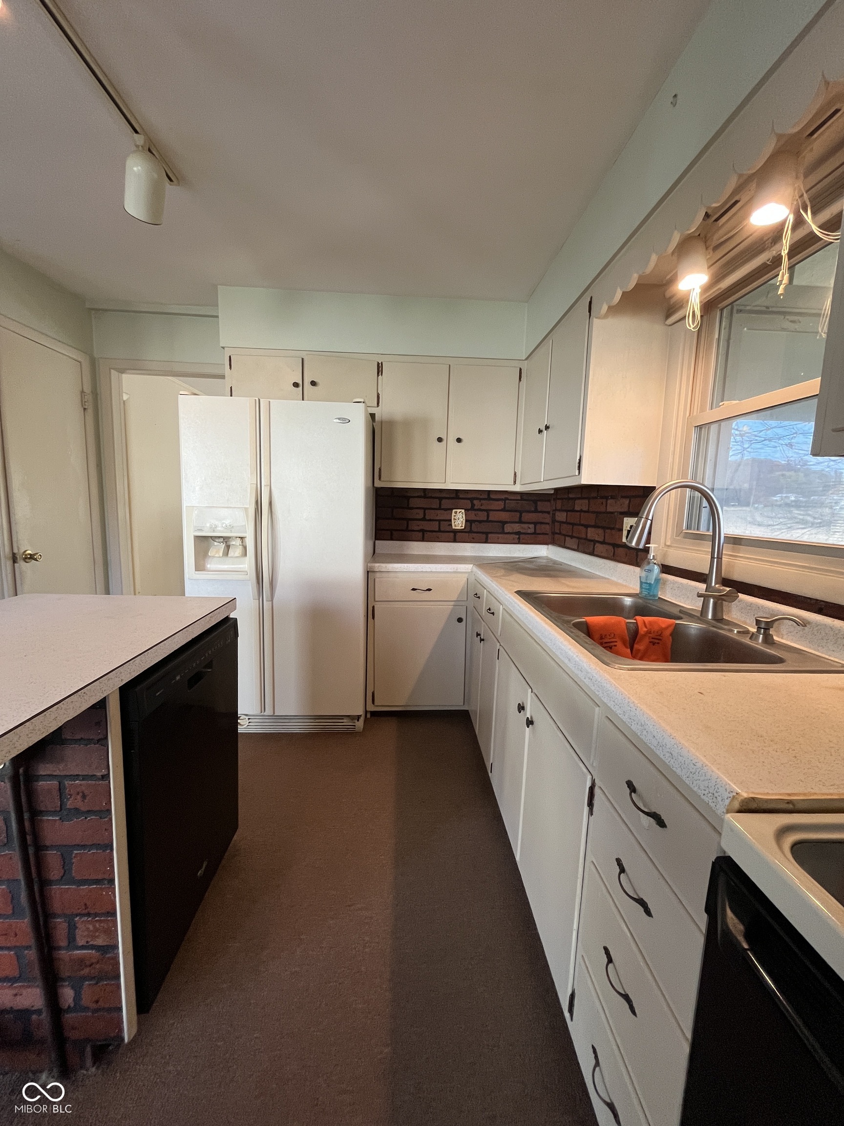 4007 Highway 46 Nashville, IN 47448 - Photo 46 of 121