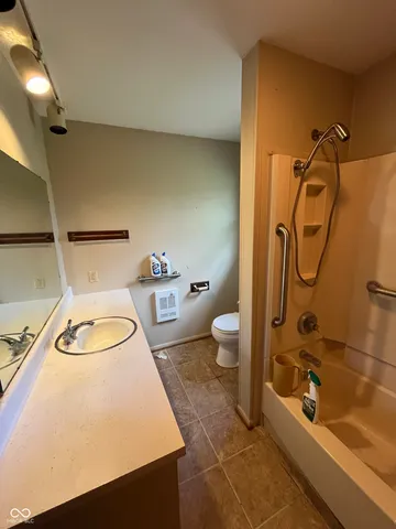 $425,000 | 4007 Highway 46, Nashville, IN 47448