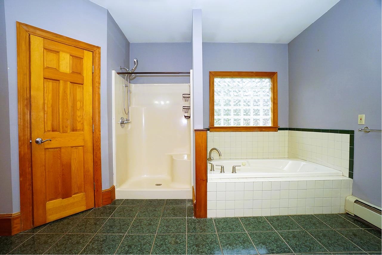 53 Meadow Fox Lane Chester, NH 03036 - Photo 37 of 59