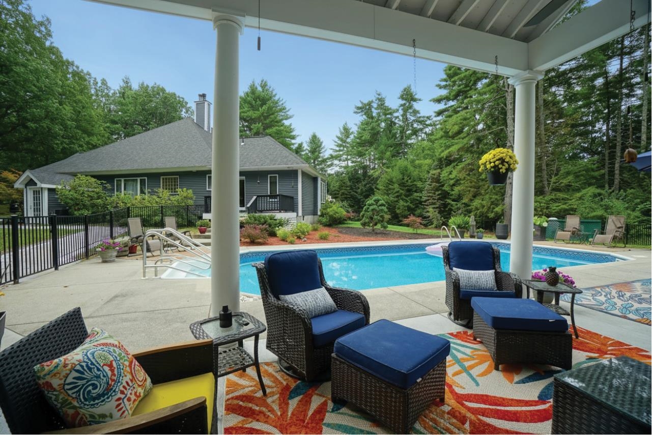 53 Meadow Fox Lane Chester, NH 03036 - Photo 4 of 59