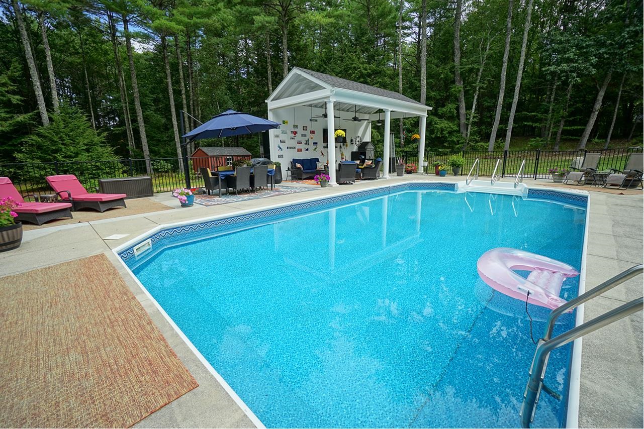 53 Meadow Fox Lane Chester, NH 03036 - Photo 7 of 59