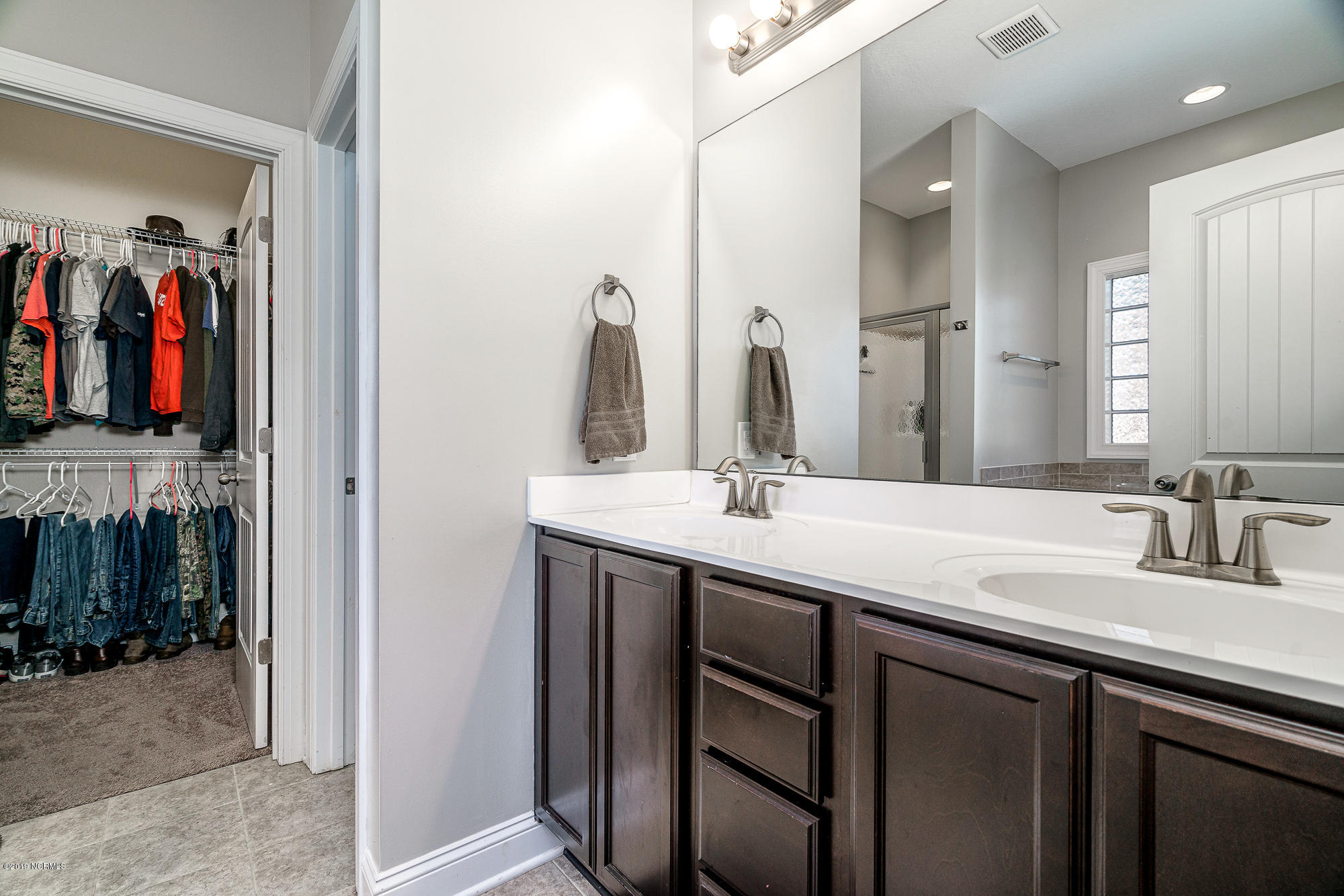 527 Stately Pines Road New Bern, NC 28560 - Photo 15 of 34 527 Stately Pines Road