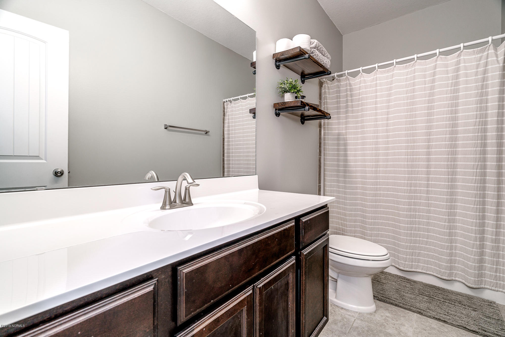 527 Stately Pines Road New Bern, NC 28560 - Photo 20 of 34 527 Stately Pines Road