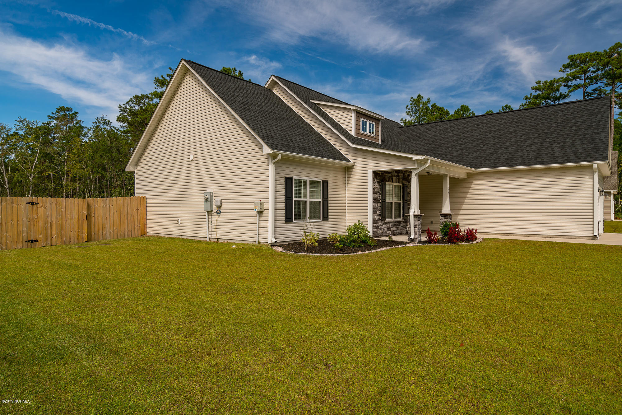 527 Stately Pines Road New Bern, NC 28560 - Photo 30 of 34 527 Stately Pines Road