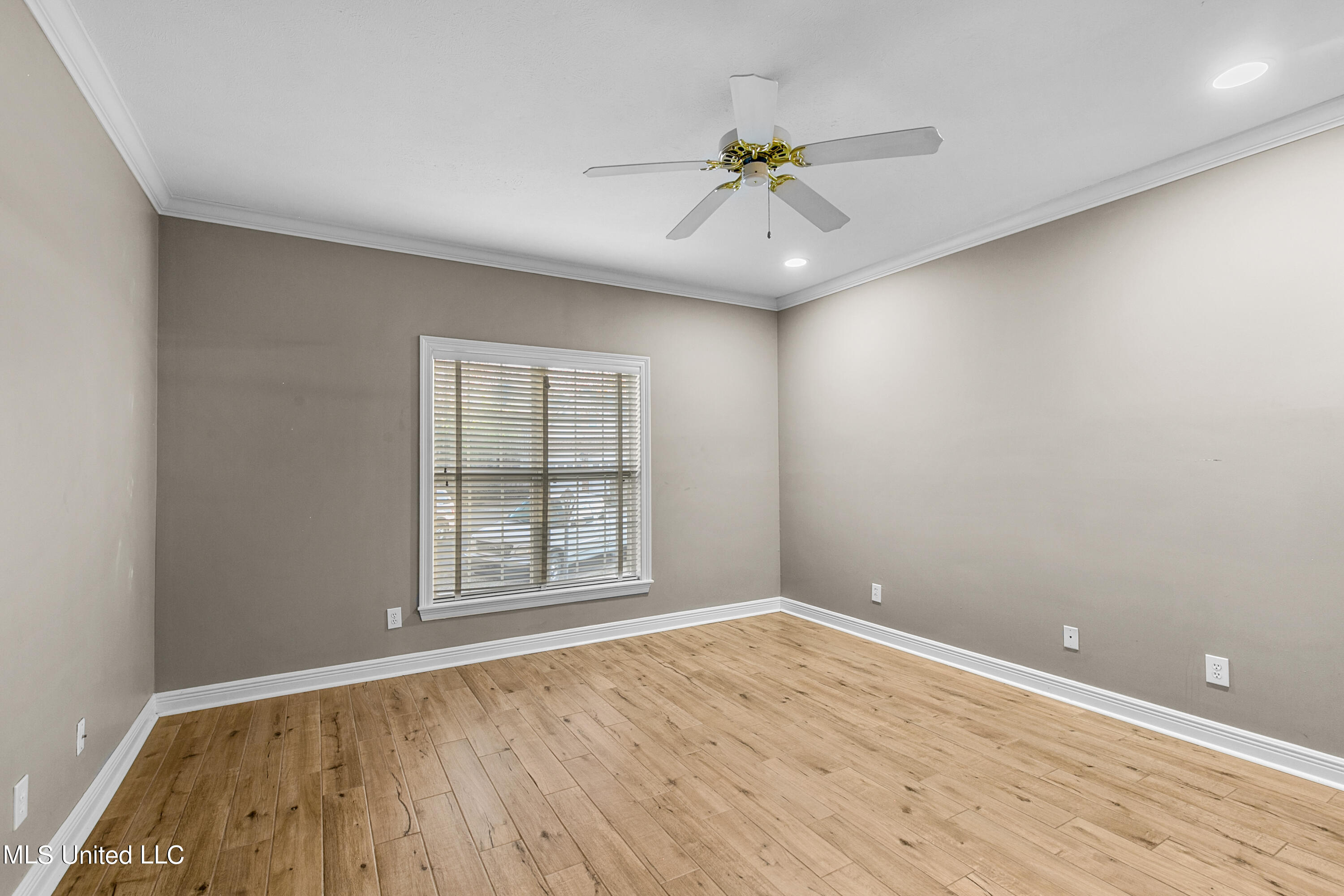 17 Charleston Circle Brandon, MS 39047 - Photo 26 of 51 17 Charleston Cir-27