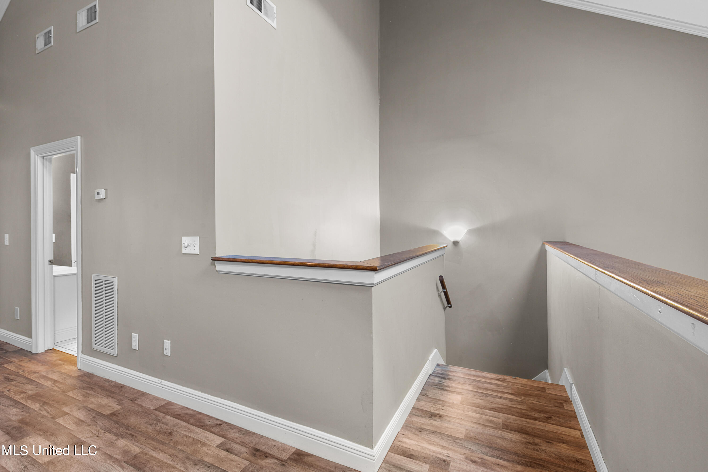 17 Charleston Circle Brandon, MS 39047 - Photo 35 of 51 17 Charleston Cir-36