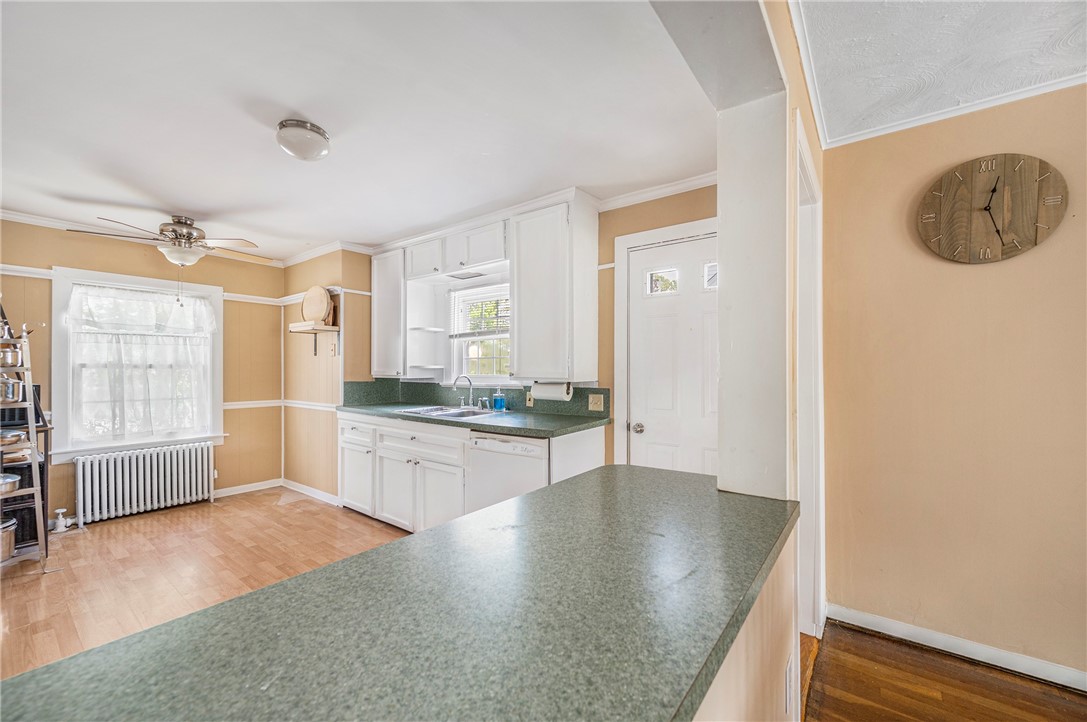 67 Sand Pond Road Warwick, RI 02888 - Photo 16 of 32