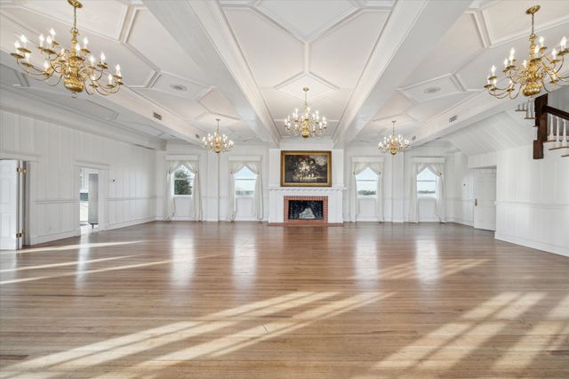 $4,100,000 | 3401 US Highway 290 East, Brenham, TX 77833