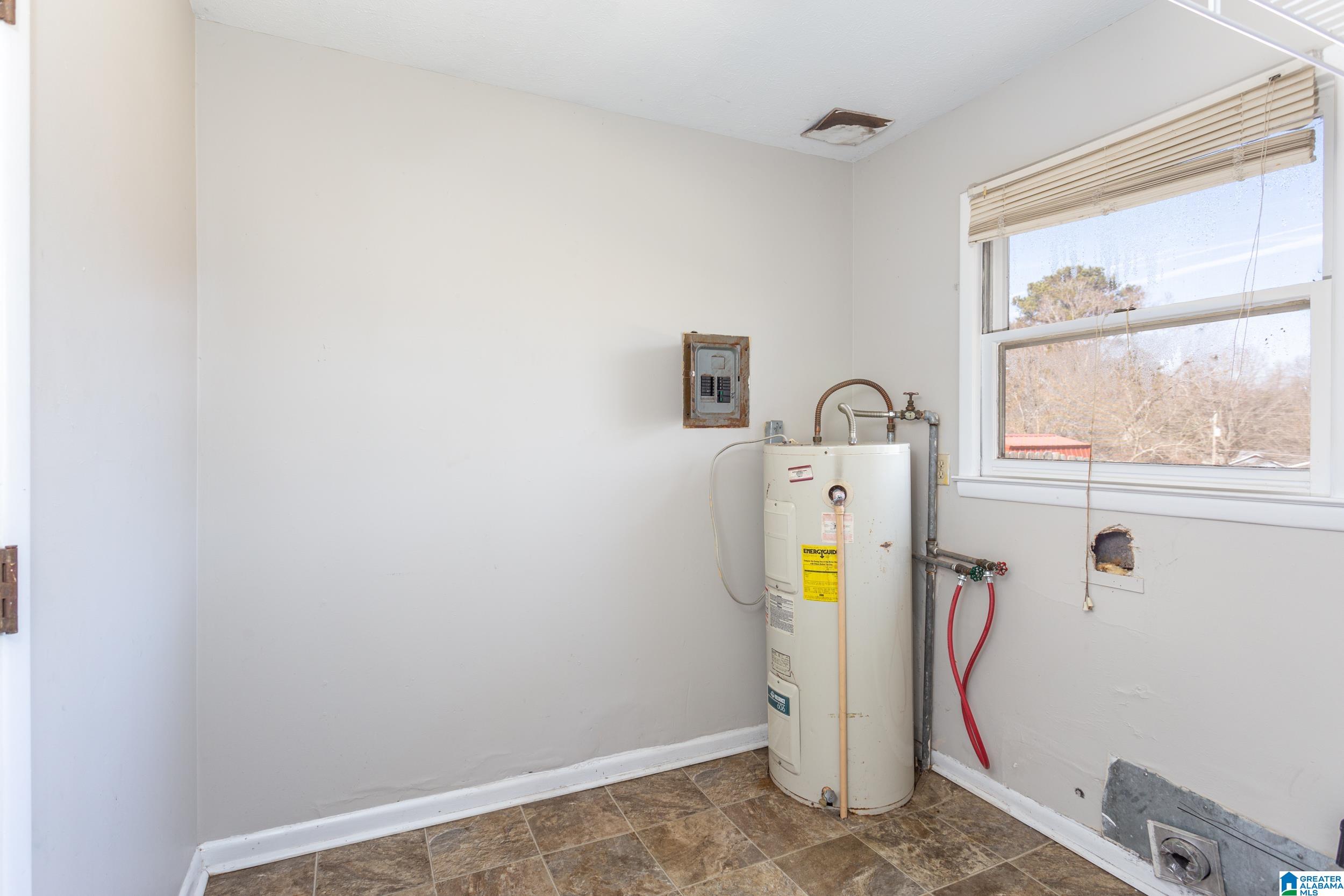 31 Carriage Road Anniston, AL 36206 - Photo 12 of 30 Gallery Image 12