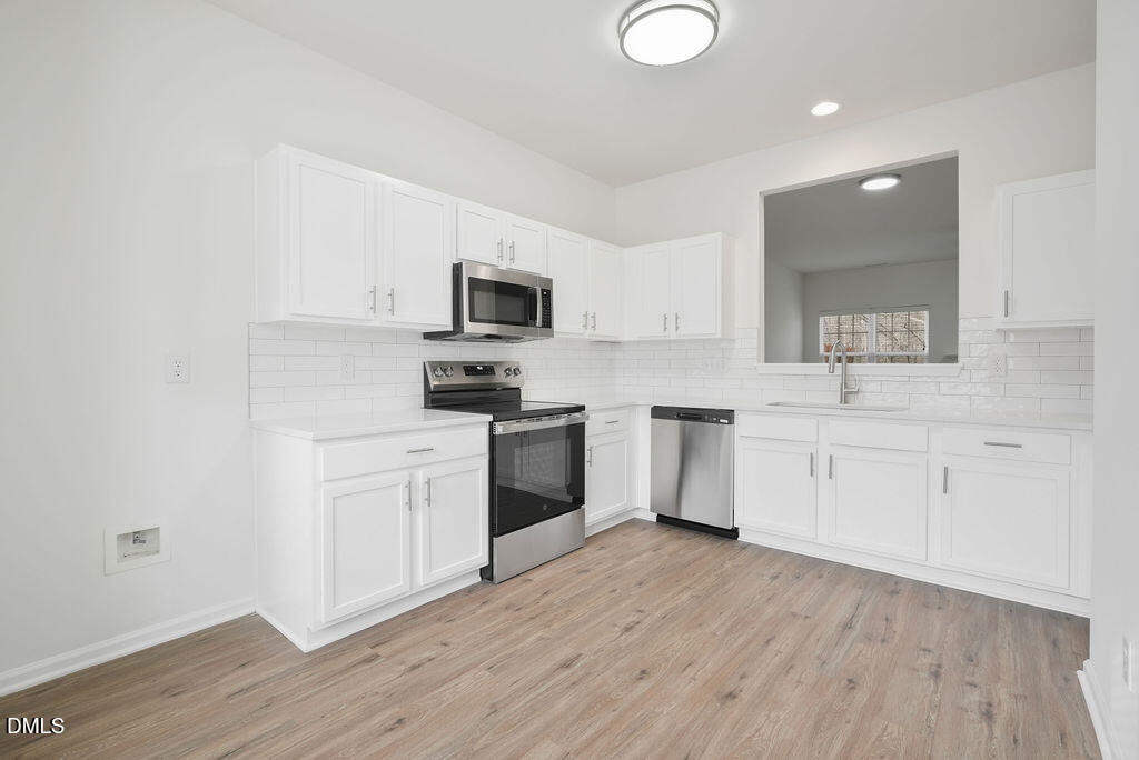 3525 Londonville Lane Raleigh, NC 27604 - Photo 4 of 14 DSC07891