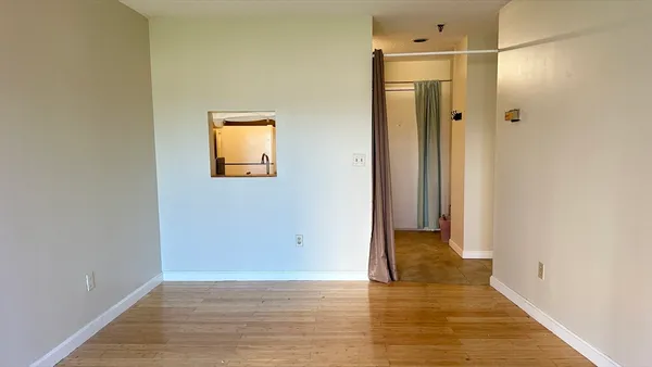 $1,800 | 133 Commander Shea Boulevard, Unit 113, Quincy, MA 02171