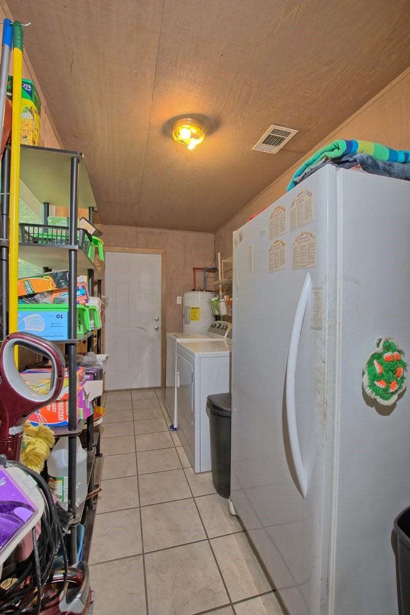 360 Oakhill Road Hemphill, TX 75948 - Photo 18 of 31