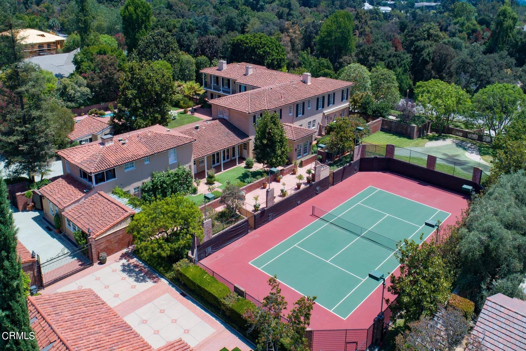 1585 Orlando Road Pasadena, CA 91106 - Photo 44 of 47 an aerial view of a house with a garden