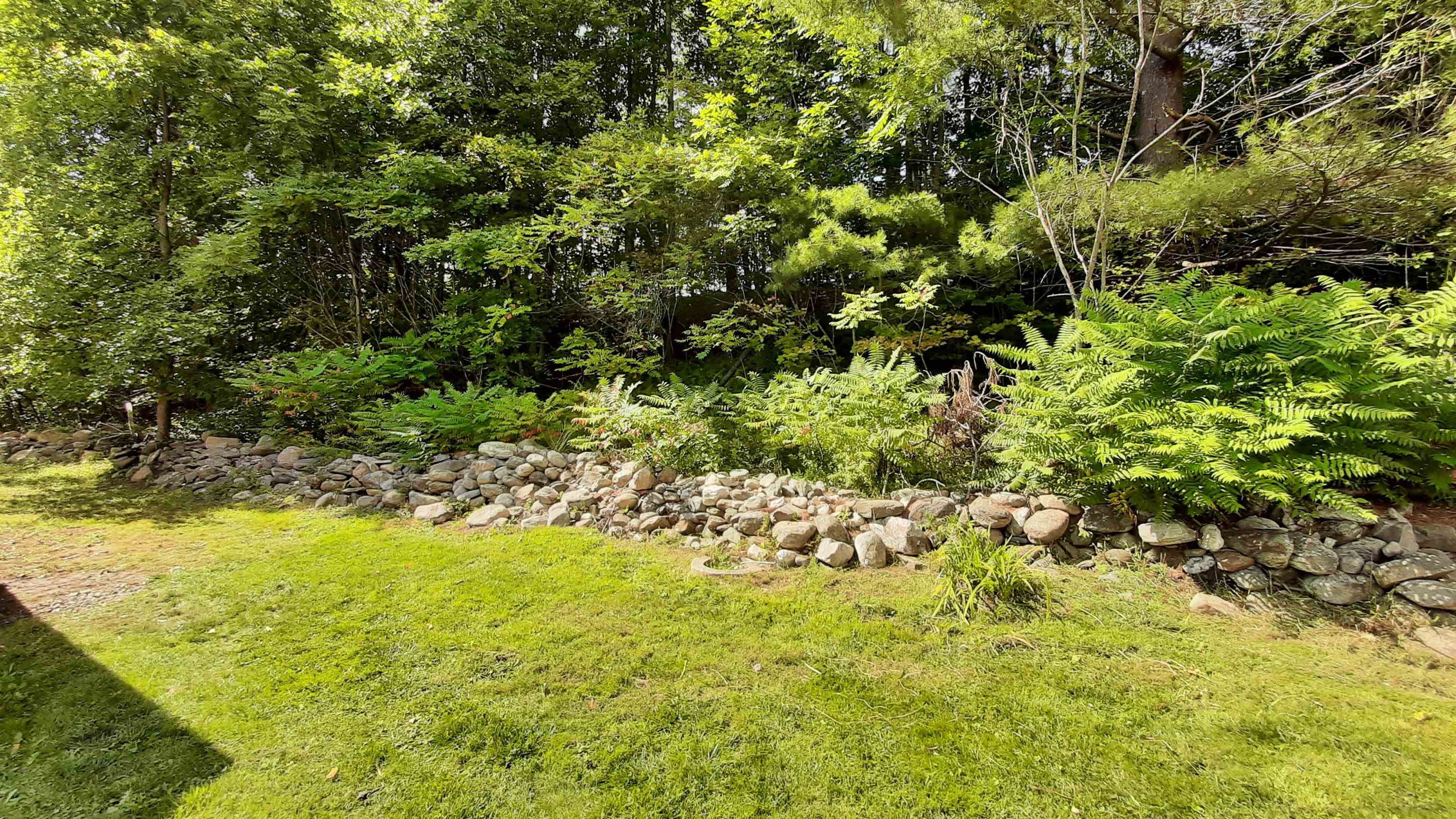 111 Vermont Rte 100 Ludlow, VT 05149 - Photo 37 of 40