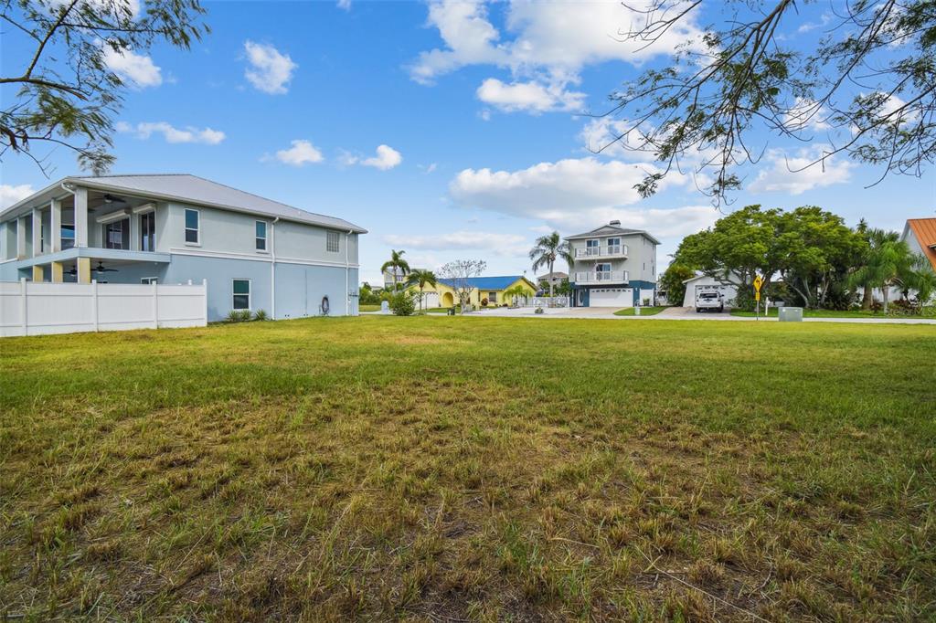 Southwind Drive Hudson, FL 34667 - Photo 11 of 34