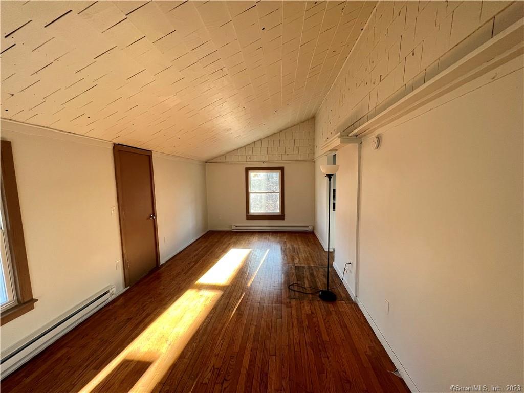 39 Waterbury Road, Unit E3 Prospect, CT 06712 - Photo 2 of 17 a view of entryway with wooden floor