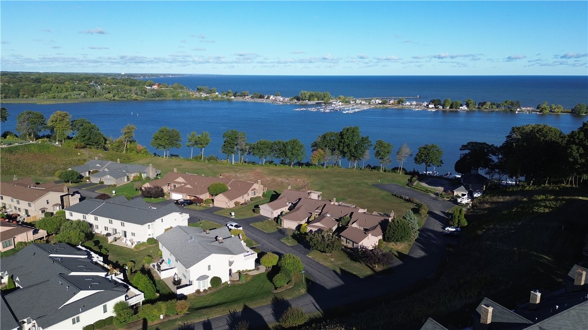 629 Midship Circle Webster, NY 14580 - Photo 3 of 50