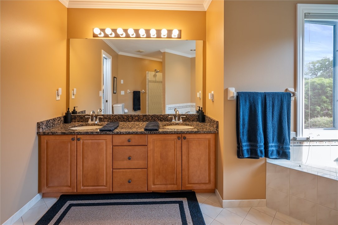 629 Midship Circle Webster, NY 14580 - Photo 38 of 50