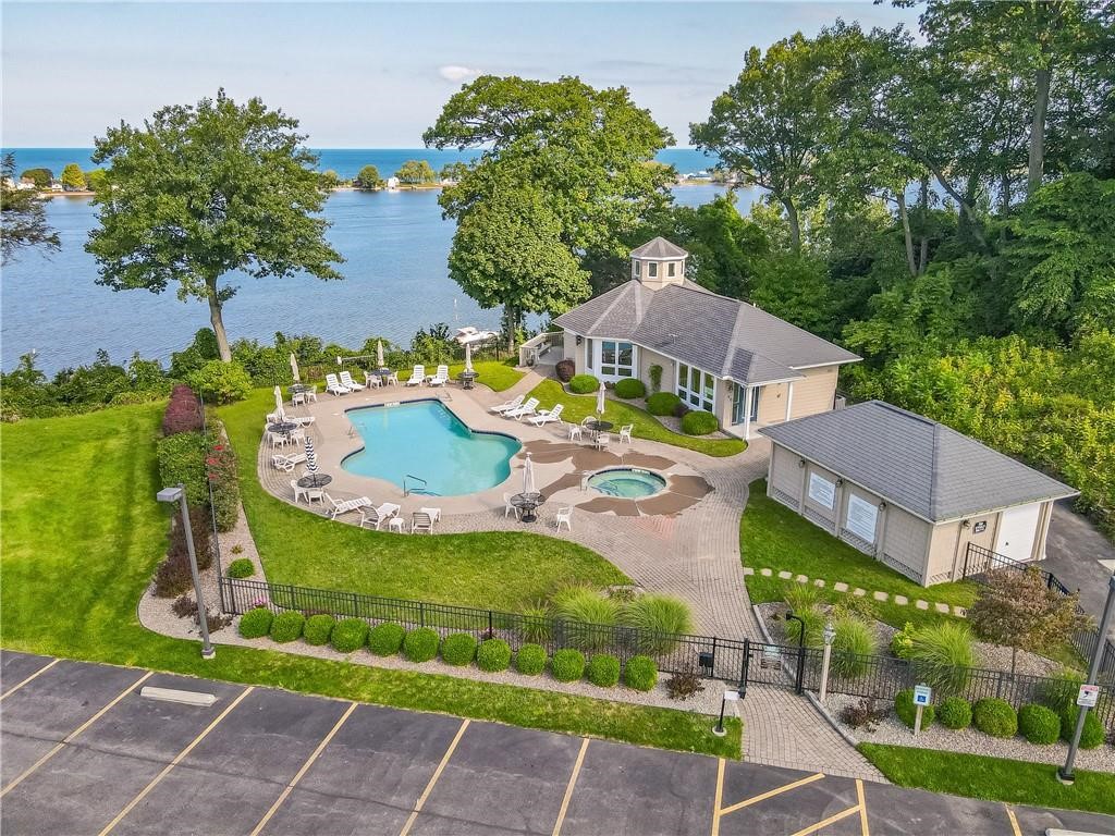 629 Midship Circle Webster, NY 14580 - Photo 10 of 50