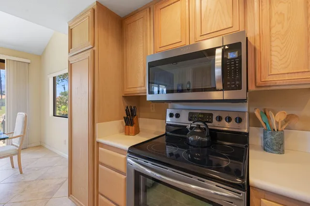 $635,000 | 38915 Wisteria Drive, Palm Desert, CA 92211