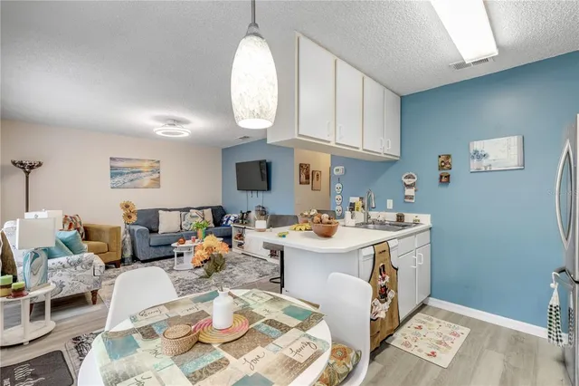 $155,000 | 1601 Big Tree Road, Unit 807, South Daytona, FL 32119