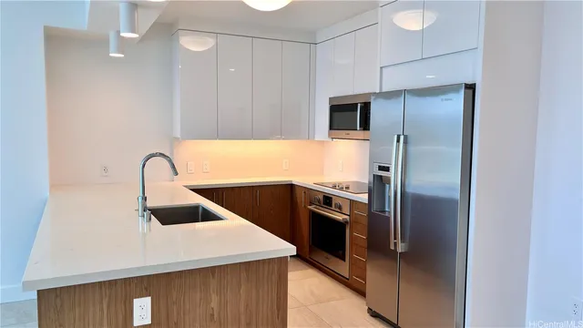 $4,100 | 629 Ke’eaumoku Street, Unit 2310, Honolulu, HI 96814