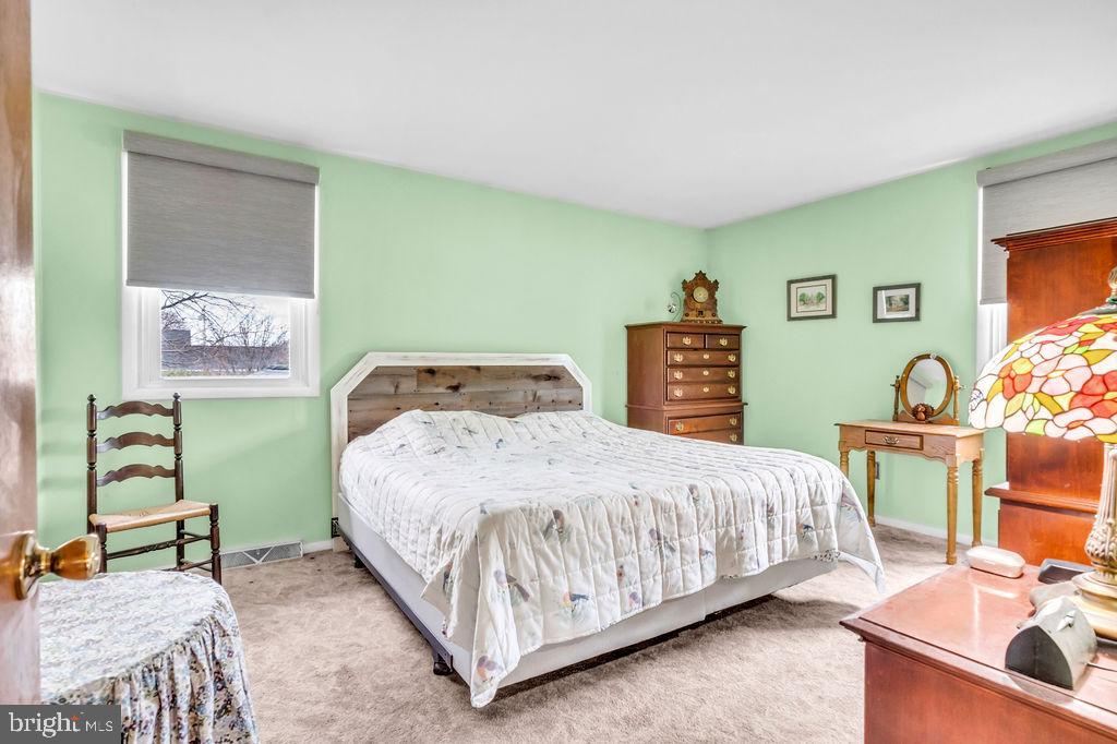 672 West Spring Street Fleetwood, PA 19522 - Photo 18 of 36