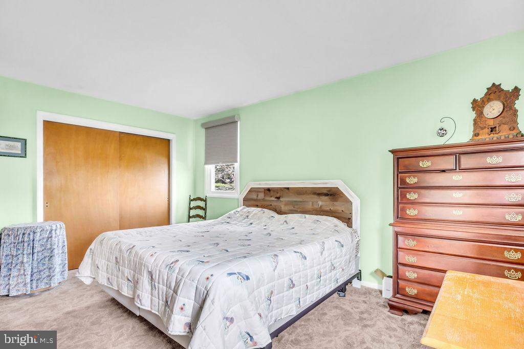 672 West Spring Street Fleetwood, PA 19522 - Photo 19 of 36