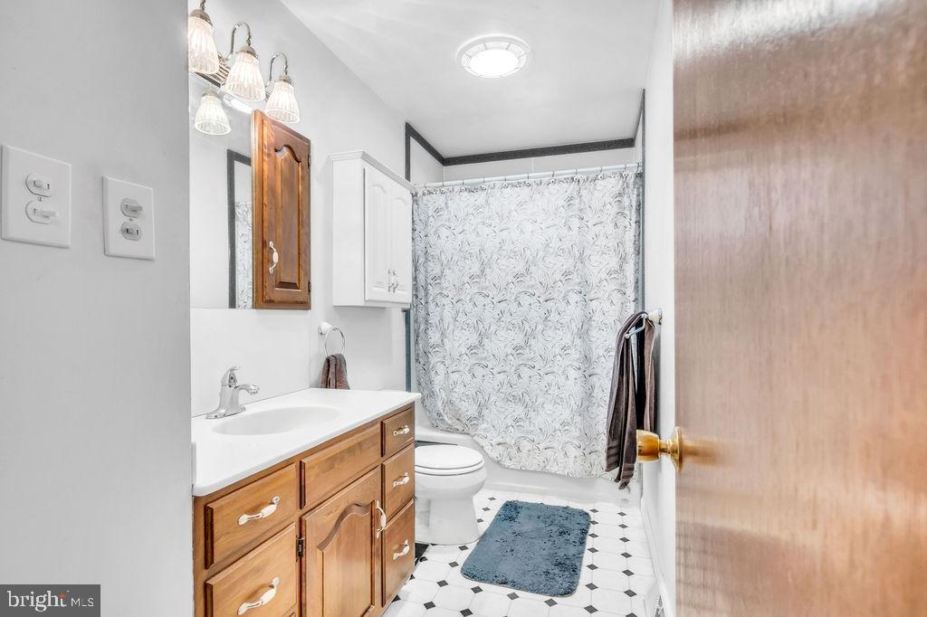 672 West Spring Street Fleetwood, PA 19522 - Photo 24 of 36