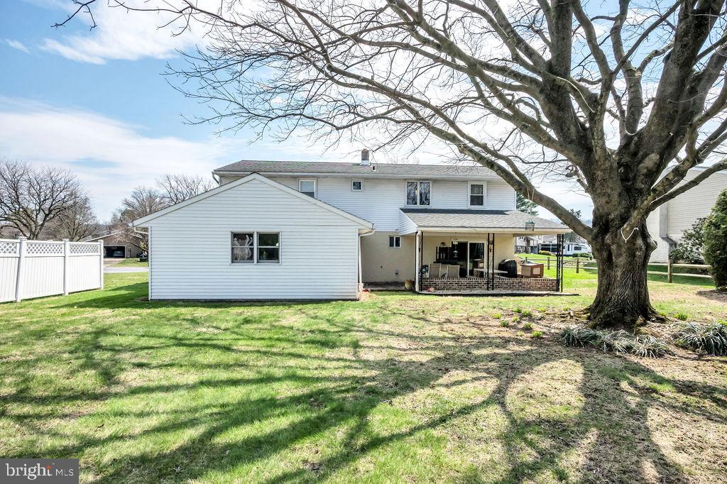 672 West Spring Street Fleetwood, PA 19522 - Photo 31 of 36